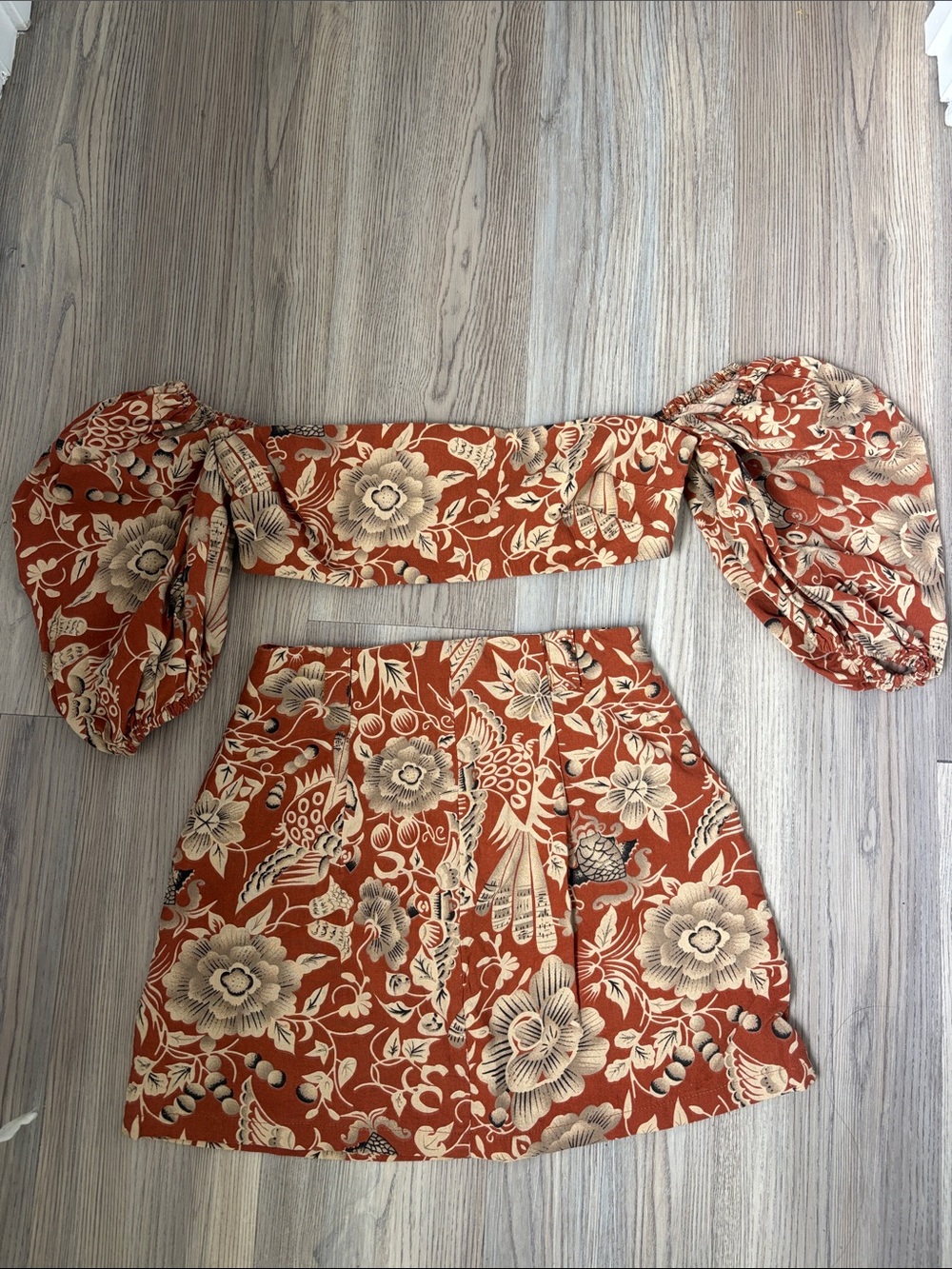 Rumor Floral Two-Piece Crop Top & Mini Skirt Set